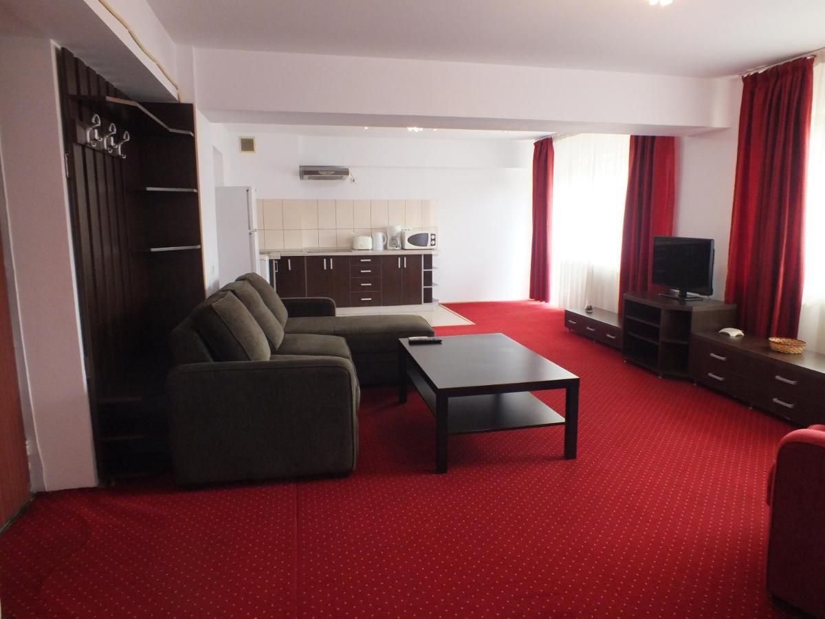 Alba Iulia Square - Apartments And Studios Bukarest Exterior foto