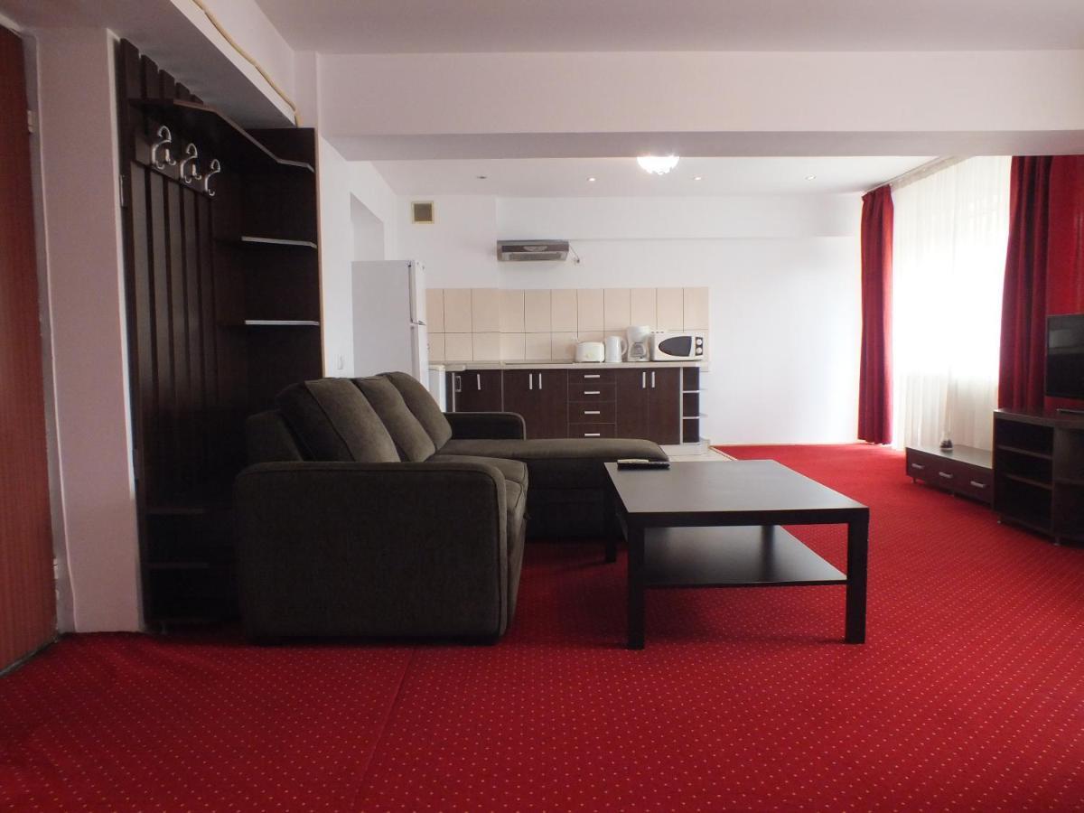 Alba Iulia Square - Apartments And Studios Bukarest Exterior foto